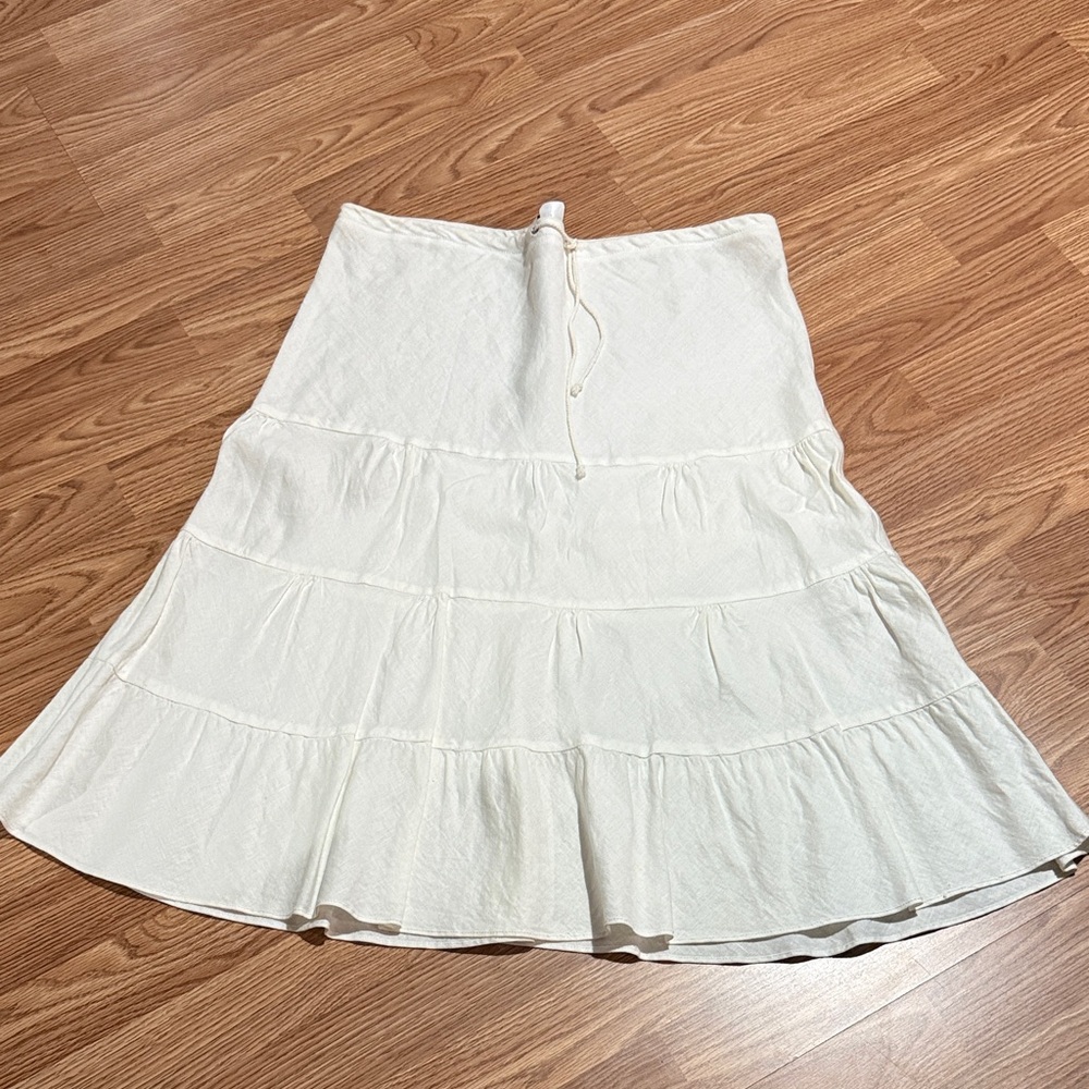 Elegant White Linen Tiered Skirt